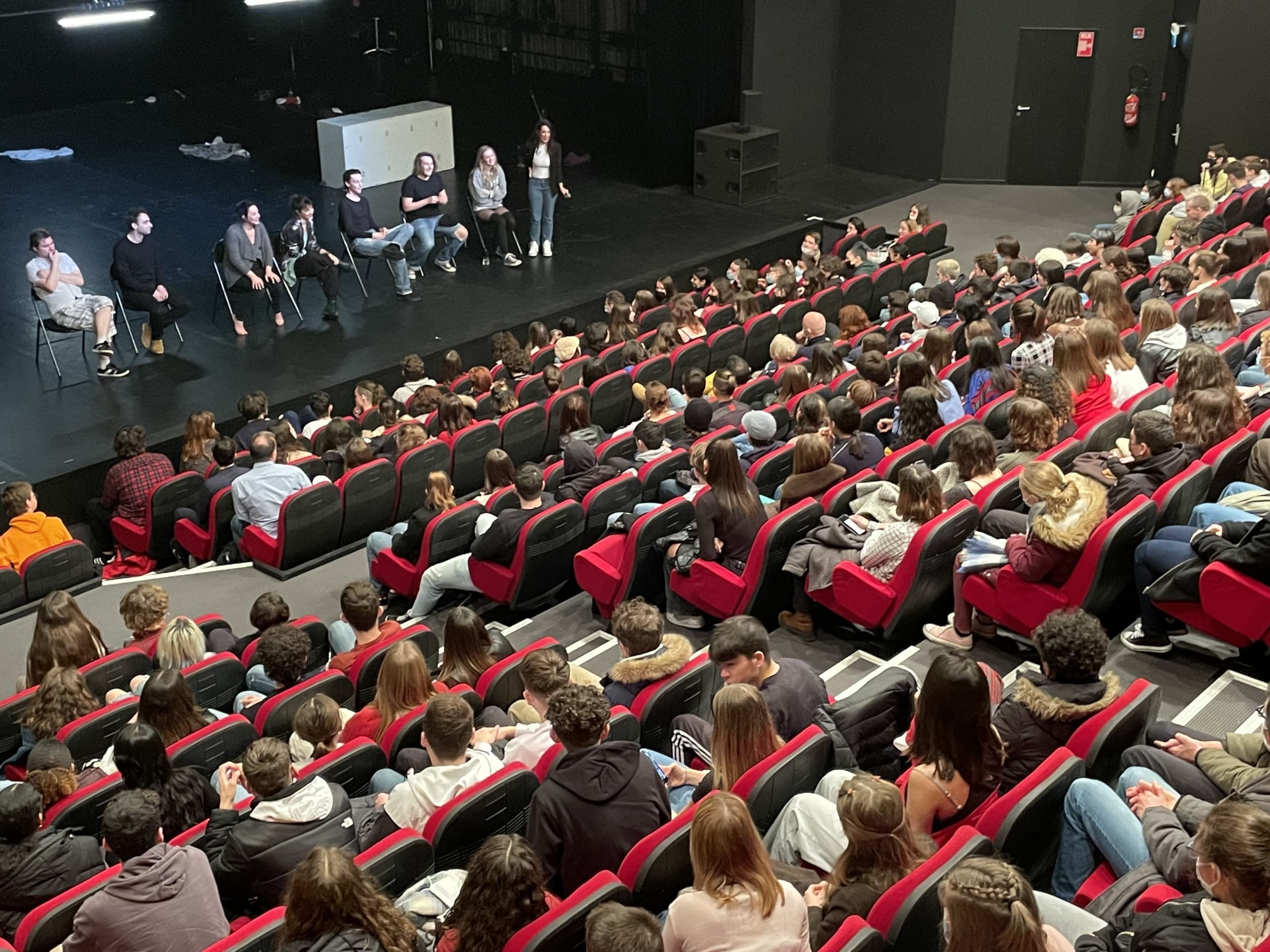 Piece de theatre en Vendee pour les scolaires à Pouzauges